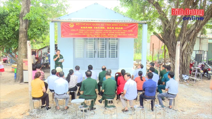 Những ngôi nhà thắm tình đồng đội