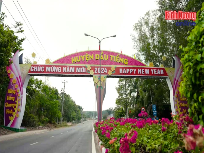 Các điểm tiếp nhận thủ tục hành chính “một cấp” vùng xa: Lấy người dân làm nền tảng phục vụ