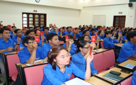 Cơ sở Đoàn Chi nhánh Ngân hàng Ngoại thương Bình Dương: Gắn công tác Đoàn với nhiệm vụ chuyên môn