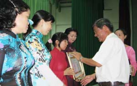 Công ty TNHH MTV Cao su Dầu Tiếng:  Học tập và làm theo Bác đã trở thành việc làm tự giác, thường xuyên