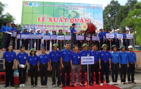 Lễ xuất quân “Mùa hè tình nguyện” năm 2010