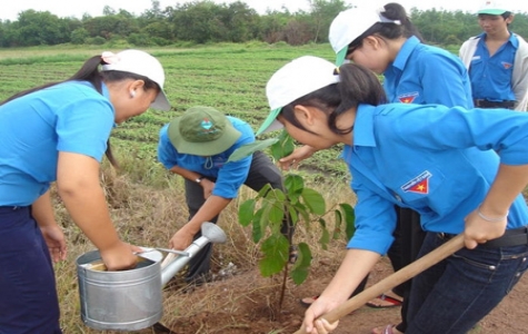 Khởi động “năm thanh niên 2011”: Tràn đầy nhiệt huyết sức trẻ