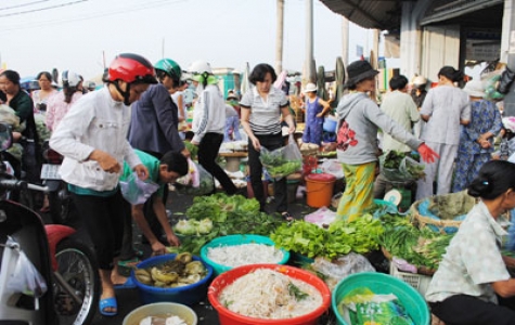 Tăng cường kiểm tra thị trường: Bảo đảm giá cả hợp lý