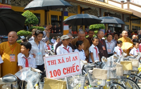 TT.Thích Huệ Thông, Phó Ban Hoằng pháp Trung ương, Phó Ban Trị sự Tỉnh hội Phật giáo: “Cần phân biệt tín ngưỡng và mê tín...”