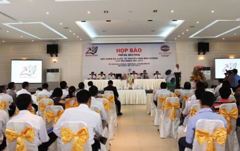 Công bố giải bóng đá quốc tế BTV Becamex IDC Cup 2011