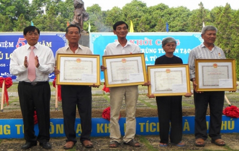 Về thăm lại chốn “địa ngục trần gian”