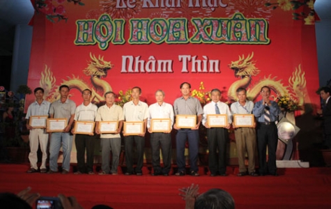 Hội Hoa xuân Bình Dương 2012:  92 tác phẩm đoạt giải