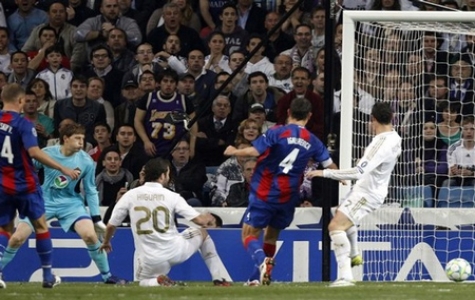 Đại thắng CSKA Moscow, Real Madrid vào tứ kết