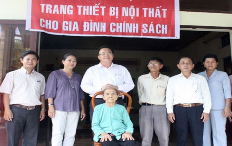 Hỗ trợ nội thất thiết yếu cho gia đình chính sách