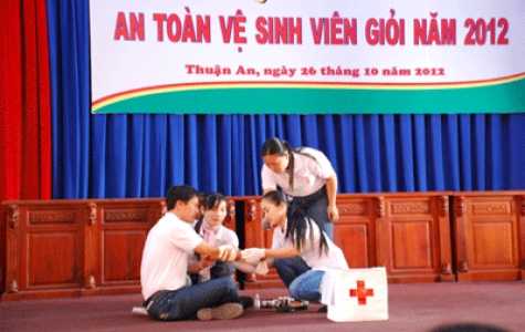 TX.Thuận An tổ chức hội thi an toàn vệ sinh viên giỏi năm 2012