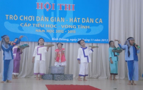 Hội thi trò chơi dân gian - hát dân ca cấp tiểu học năm học 2012-2013: TP.TDM đoạt giải nhất toàn đoàn