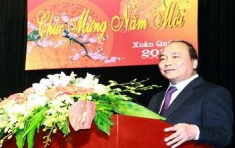 Phó Thủ tướng kiểm tra lực lượng Cảnh sát Cơ động