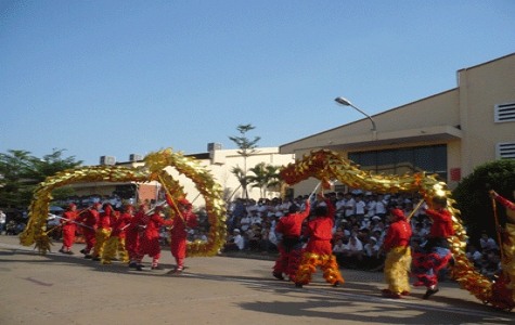 Công ty TNHH MTV May mặc Bình Dương khai xuân sản xuất đầu năm