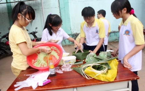 Lễ giỗ Quốc Tổ Hùng Vương tại Bình Dương:  Tự hào con cháu Lạc Hồng