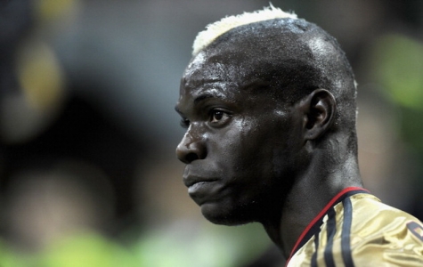 Chủ tịch FIFA "sốc" vụ phân biệt chủng tộc Balotelli