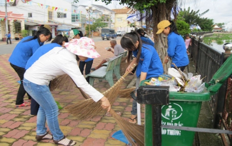 Quản lý, thu gom rác ở TX.Dĩ An: Một nhu cầu cấp thiết