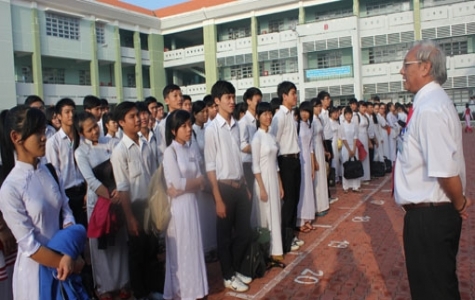 Ngày đầu tiên thi tốt nghiệp THPT năm học 2012-2013: An toàn, nghiêm túc