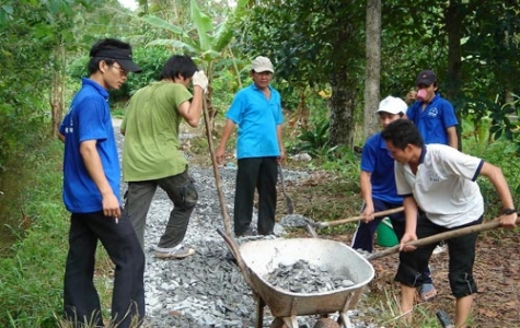 Phó Bí thư Tỉnh đoàn, Chỉ huy trưởng Chiến dịch hè tình nguyện năm 2013 Phạm Hồng Thắng:  Chúng tôi đã sẵn sàng lên đường