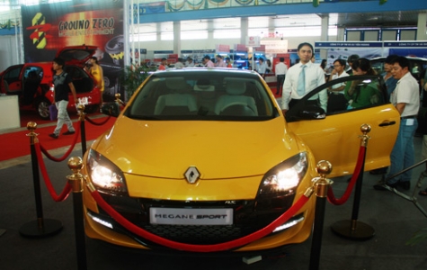 Triển lãm AutoExpo 2013 khai mạc tại Hà Nội