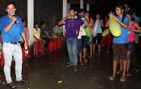 Xã đoàn Hưng Định (TX.Thuận An):  Chăm lo tập hợp thanh niên công nhân