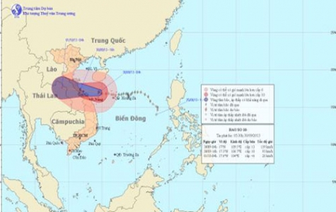 Bão số 10 đang tiến vào các tỉnh Hà Tĩnh - Thừa Thiên Huế