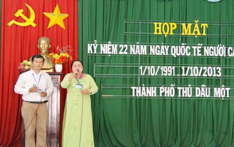 TP.Thủ Dầu Một họp mặt kỷ niệm Ngày quốc tế người cao tuổi