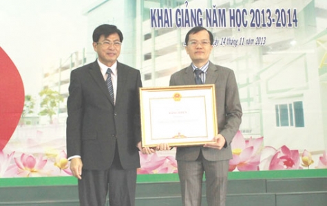 Trường Đại học Kinh tế-Kỹ thuật Bình Dương: Kỷ niệm 15 năm thành lập và khai giảng năm học mới