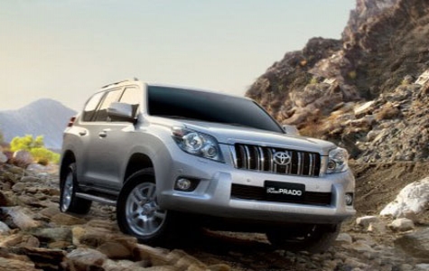 Toyota bắt đầu triệu hồi Land Cruiser Prado và Hiace tại Việt Nam