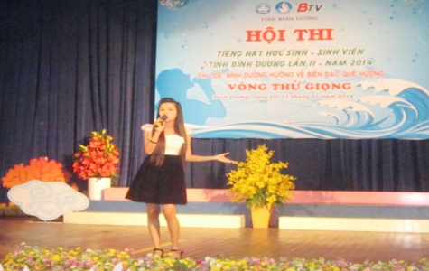 Khai mạc hội thi Tiếng hát học sinh - sinh viên tỉnh Bình Dương lần II