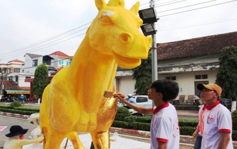 Đường hoa Bạch Đằng: Điểm đến lý tưởng cho khách du xuân