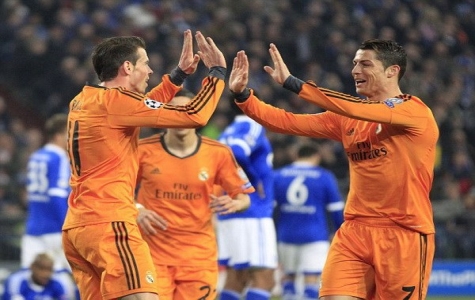 Real Madrid "đánh tennis" ngay trên sân của Schalke 04