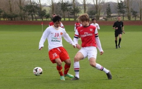 U-19 VN thắng U-19 Arsenal 3-0