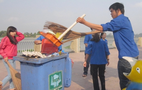 Phó Chủ tịch Trung ương Hội LHTN Việt Nam Lò Quang Tú: Khí thế ra quân của tuổi trẻ Bình Dương rất sôi nổi