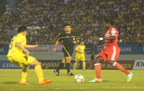 Vòng 14 V-League 2014, SLNA - B.BD: Thắng SLNA 2-0, B.BD chiếm ngôi đầu bảng