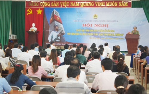 Lãnh đạo công an tỉnh gặp gỡ cán bộ công đoàn cơ sở