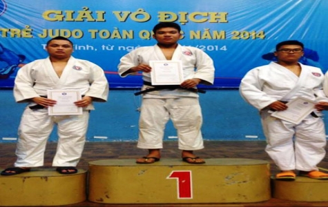 Bình Dương đạt 2 vàng, 1 bạc tại giải vô địch trẻ Judo toàn quốc