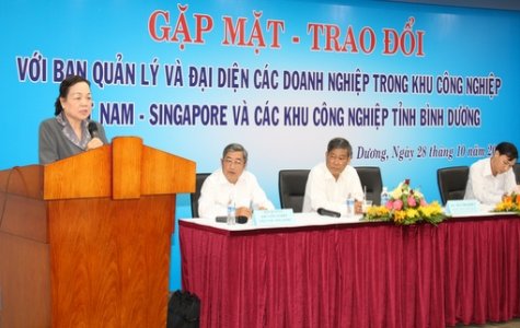 Trưởng Ban Dân vận Trung ương thăm và làm việc tại khu công nghiệp VSIP