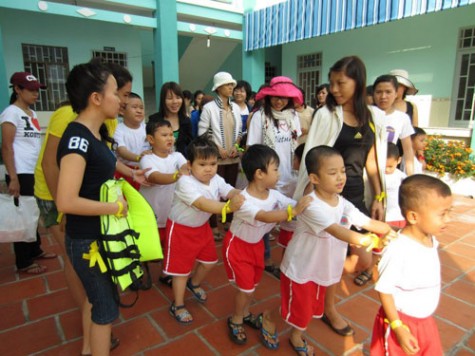 Tạo cơ hội cho trẻ tự kỷ hòa nhập cộng đồng