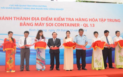 Khánh thành địa điểm kiểm tra hàng hóa tập trung bằng máy soi container