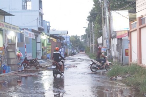 Xung quanh việc Bệnh viện Đa khoa tỉnh xả nước thải ra đường: Đã có phương án xử lý tạm thời