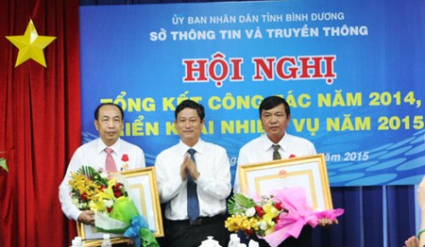 Sở Thông tin - Truyền thông: Đón nhận bằng khen của Thủ tướng Chính phủ