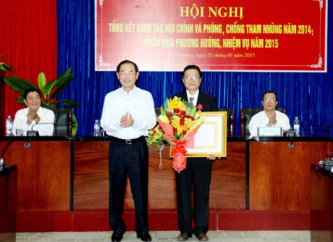 Tổng kết công tác nội chính và phòng, chống tham nhũng