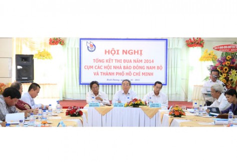 Cụm các Hội Nhà báo Đông Nam bộ và TP.Hồ Chí Minh: Tổng kết công tác thi đua năm 2014