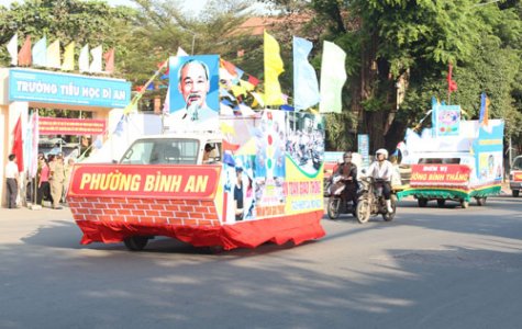 TX.Dĩ An: Ra quân Năm An toàn giao thông 2015 và đợt cao điểm Tết Nguyên đán Ất Mùi