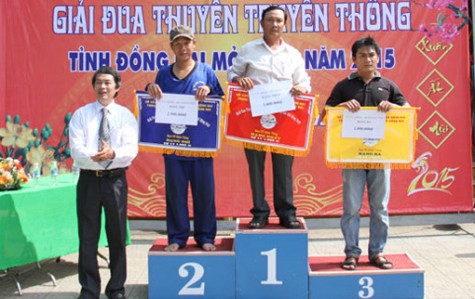 Giải đua thuyền truyền thống tỉnh Đồng Nai mở rộng 2015: Bình Dương giành 1 giải nhì và 1 giải ba