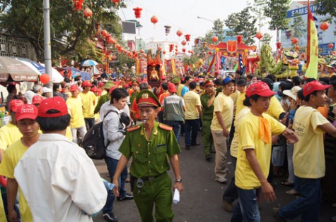 Sẵn sàng bảo vệ an ninh trật tự cho các lễ hội sau tết…