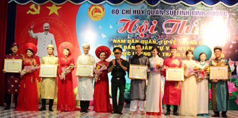 Hội thi Nam - Nữ dân quân tự vệ thanh lịch, duyên dáng: Tạo sân chơi lành mạnh cho lực lượng dân quân tự vệ