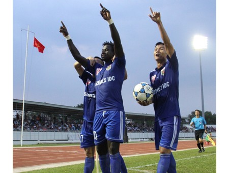 Kết quả vòng 9 V-League  2015: Thắng nghẹt thở, B.BD giữ vững ngôi đầu