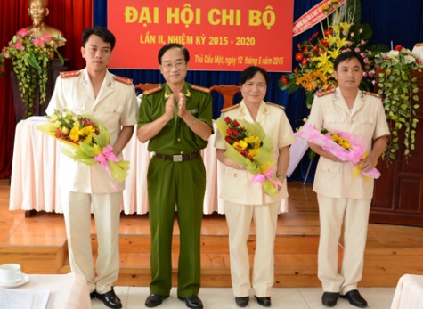 Cảnh sát phòng cháy và chữa cháy: Đại hội Chi bộ Phòng Hậu cần và Trang bị kỹ thuật