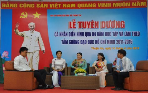 Chi bộ Phòng Văn Hóa và Thông tin TX.Thuận An: Tuyên dương 8 cá nhân điển hình làm theo Bác